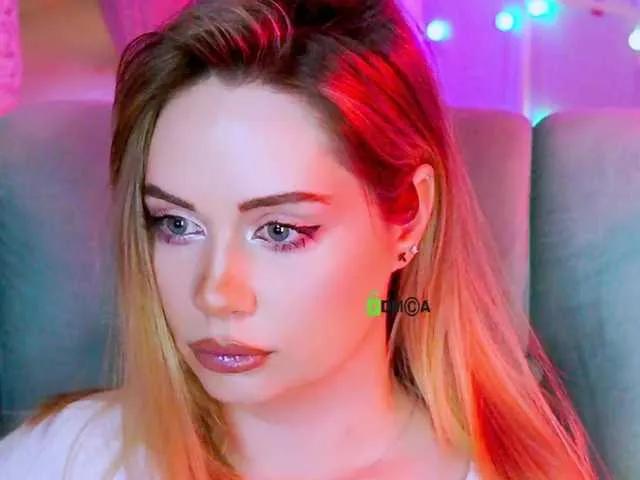 0------0 on BongaCams 