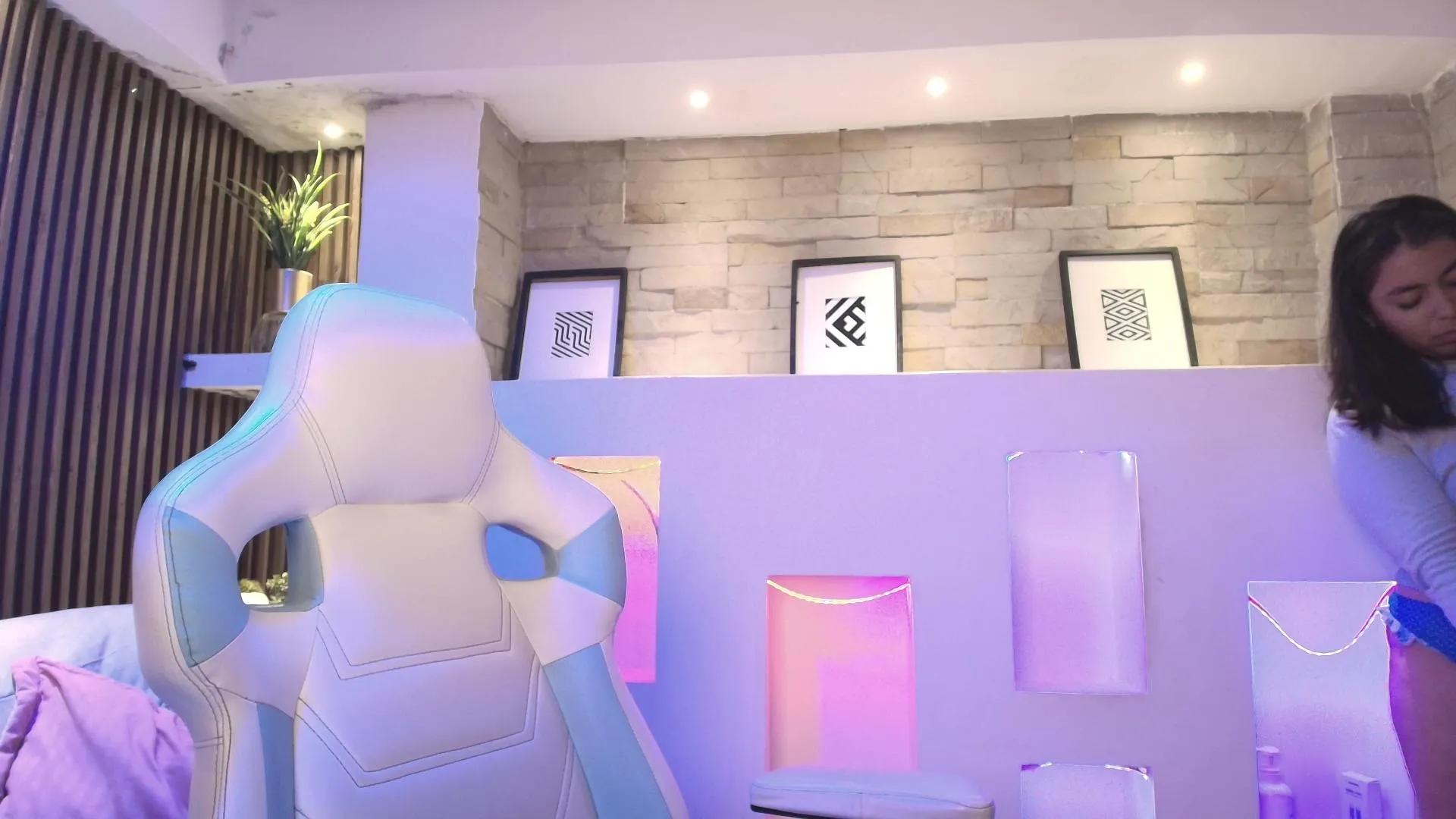 AuroraWillow —  #cum #cute #blowjob #pussy #ass #feet #amateur