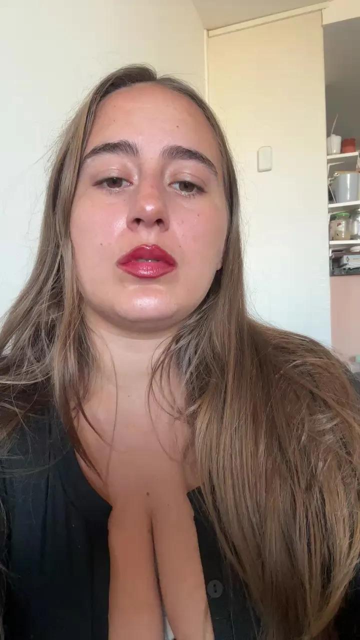 BiancaetKayn — #amateur #bigass #pussy #feet #cum