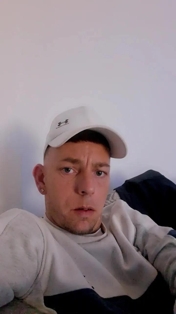 biladz_xxx — #amateur #feet