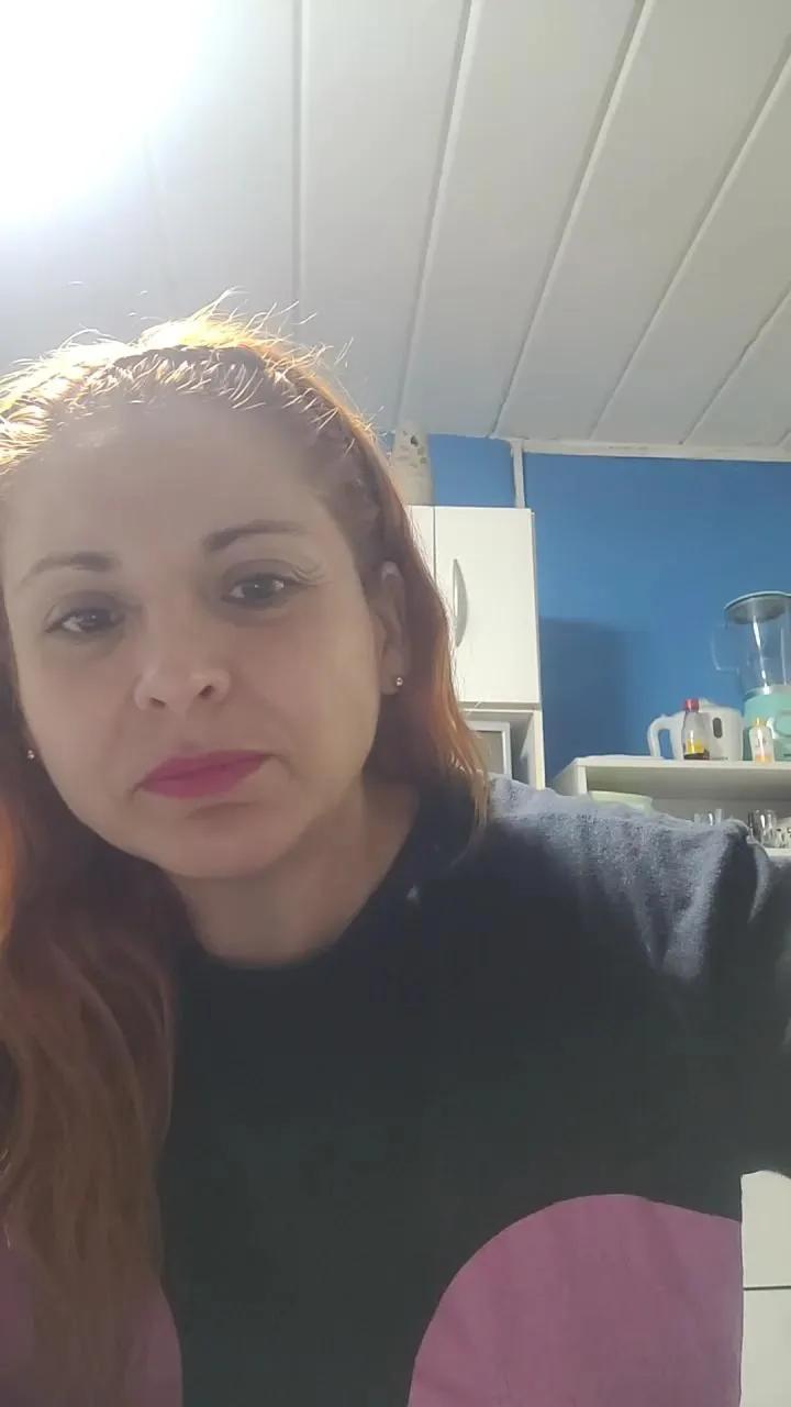 dullcesitalove2 on Cam4 