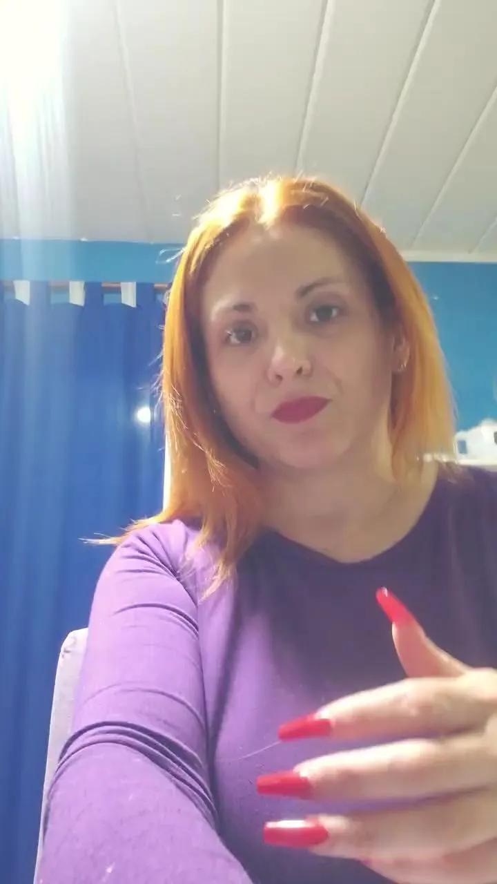 dullcesitalove2 on Cam4 