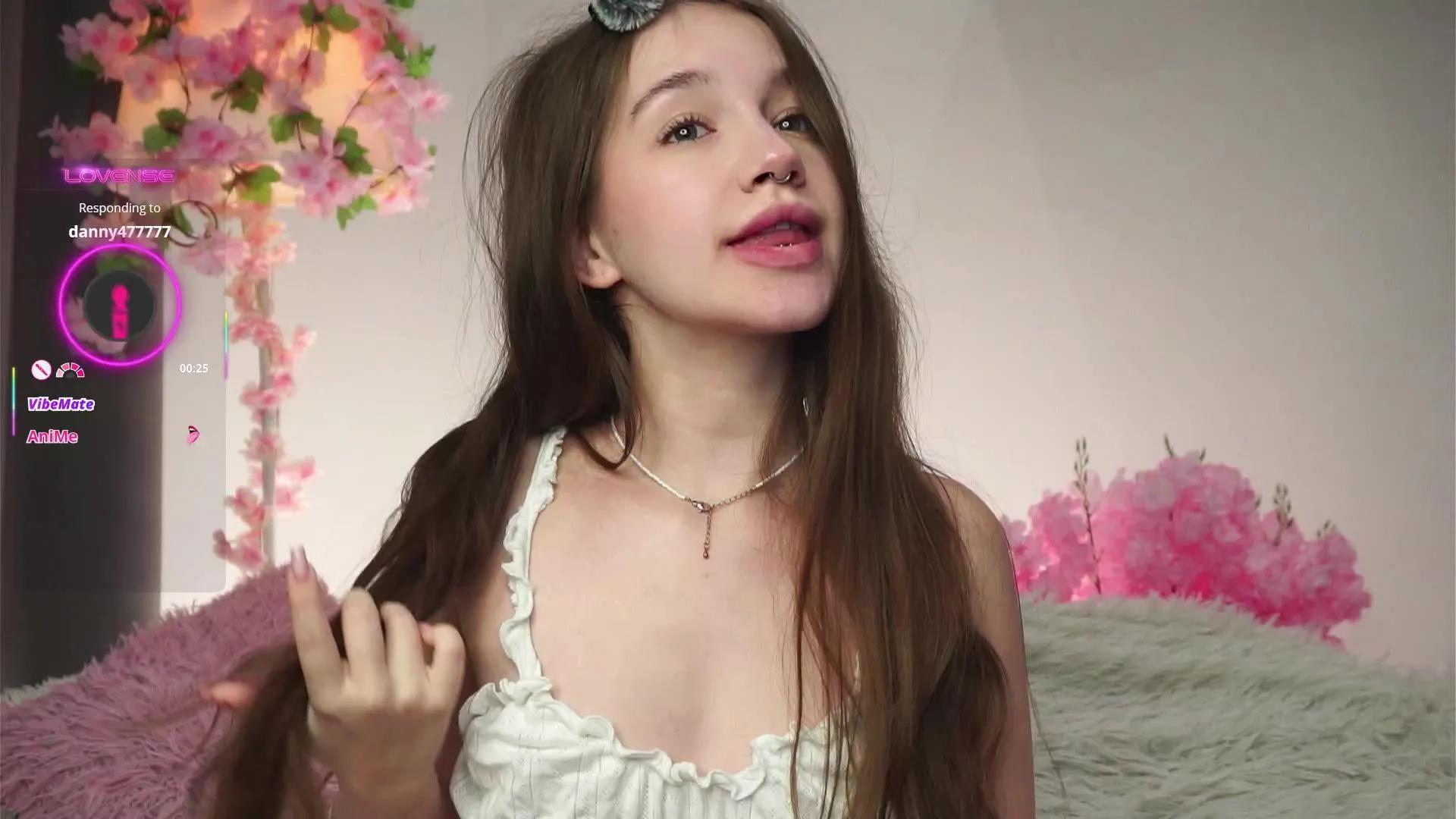 EdinaFairleigh —  #squirt #C2C #schoolgirl #feet #anal #cum #bdsm