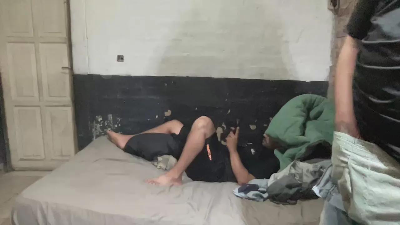 Cam4 ERES24 is Freechat ERES24 — #smoke #milk #analtoys #schoolgirl #deepthroat #threesome #feet