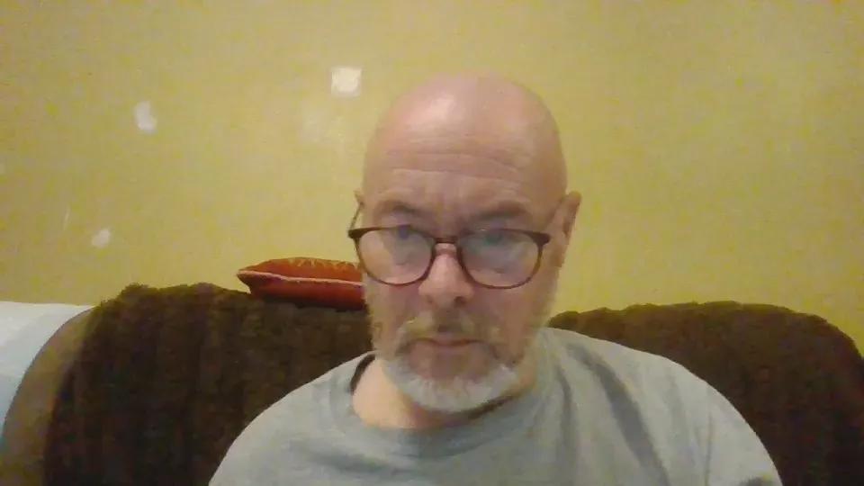 Cam4 f7610 is Freechat f7610 — #mature #horny #bald #old #bigcock