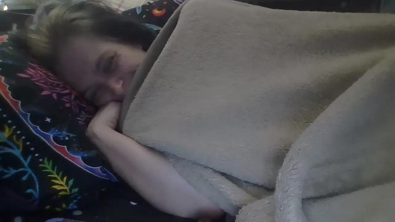 Fuqmeovrplz — Freechat on Cam4