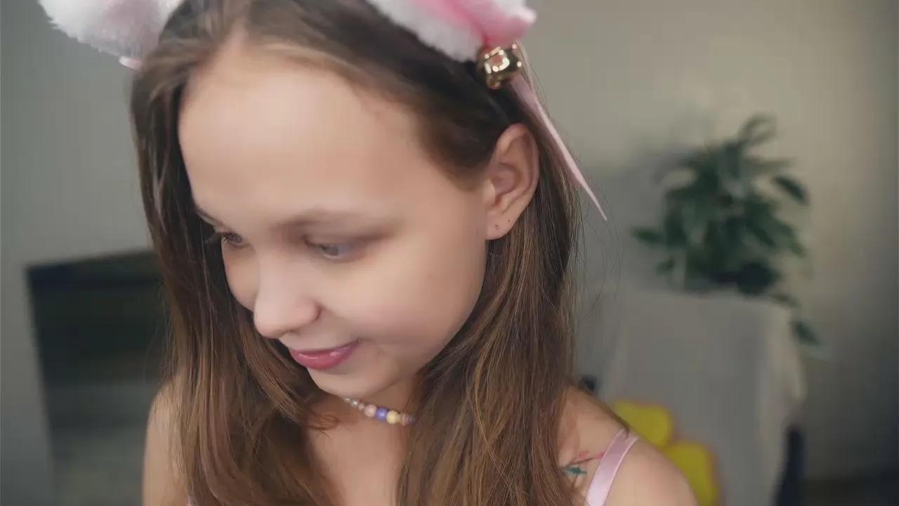 GemmaFarabee on Cam4 