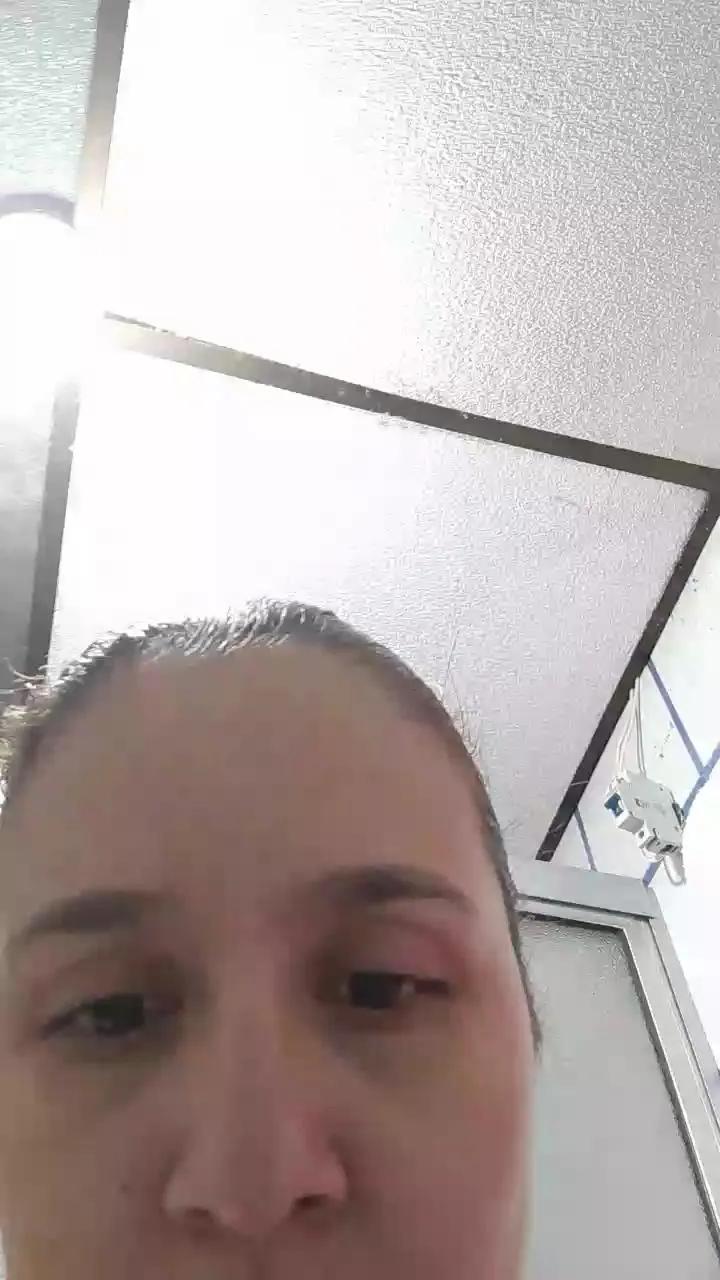 KathyGomezz — #amateur #home #bigass #latina