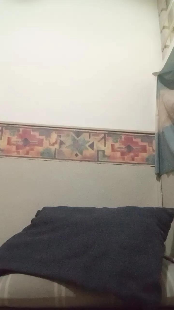 Lemon_criptohot —  #milk #masturbation #C2C #smoke #gamer #cum