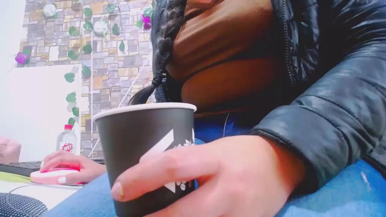 Cam4 miadangerhot is Freechat miadangerhot — #deepthroat #anal #pussy #ass #fisting #AssToMouth #squirt