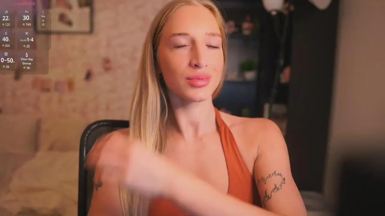 Nicolette__Shea — Freechat on Cam4