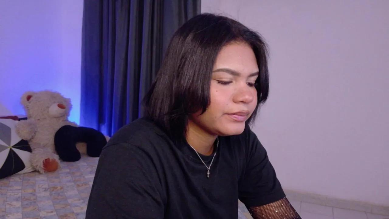 nudesketch4 —  #bigass #masturbation #squirt #pee