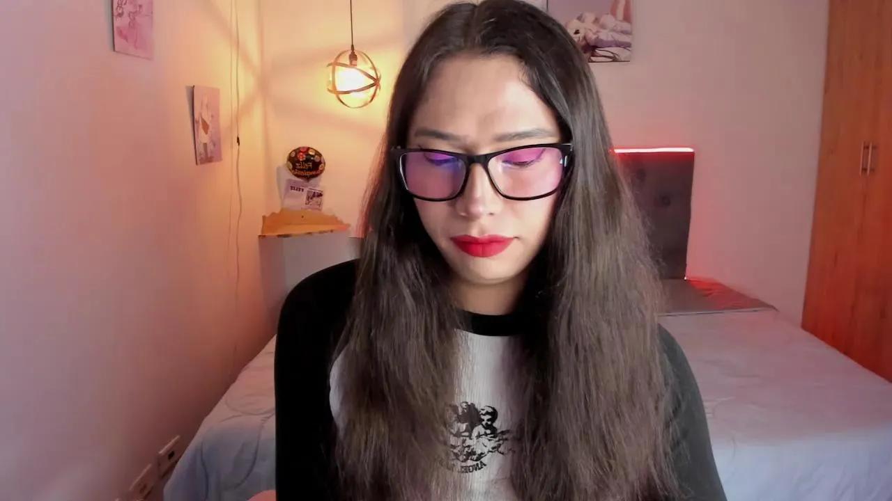 Paula_Kawaiifu —  #C2C #femdom #spanking #Trans #anal #ass #analtoys