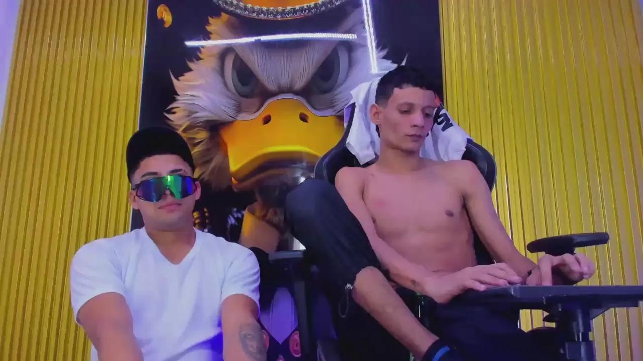 Play_boys_Hot2 —  #orgy #blowjob #cum #spanking #threesome #feet #bdsm