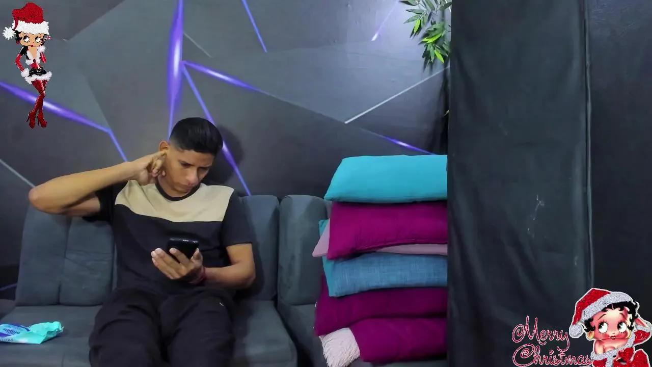 Cam4 playsgirlhot is Freechat playsgirlhot — Freechat on Cam4