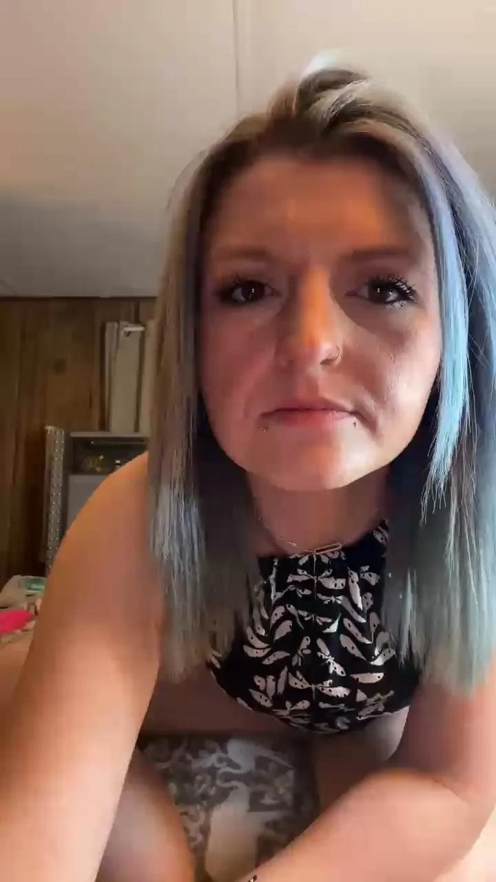 Shyg1rl — #pussy #anal #analtoys #taboo #schoolgirl