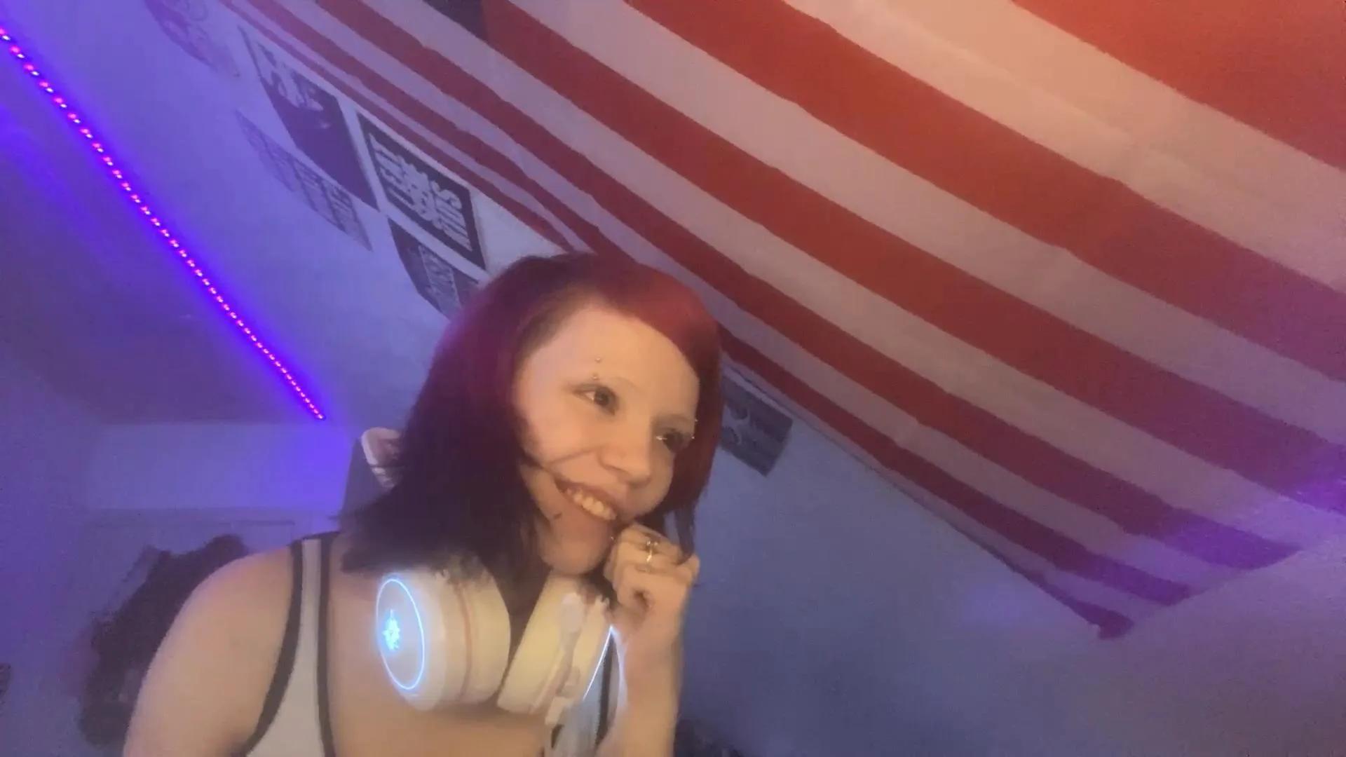 SungHargrove —  #masturbation #striptease #femdom #cosplay #spanking #lesbian #bdsm