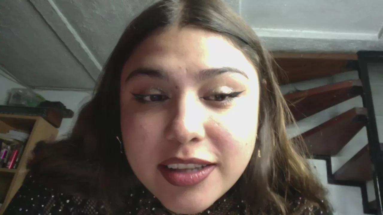 Sweetheart_42 on Cam4 