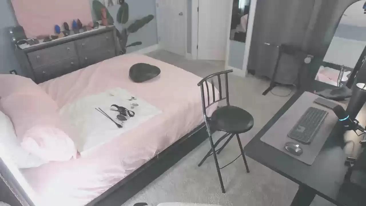 Tightlyrubberd —  ##slave ##dom ##bondage ##toys ##gimp ##RUBBER ##latex