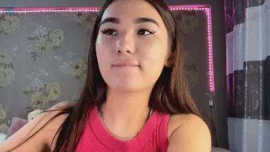 VictorinaKopko —  #armpits #schoolgirl #striptease #C2C #cute #feet #cosplay