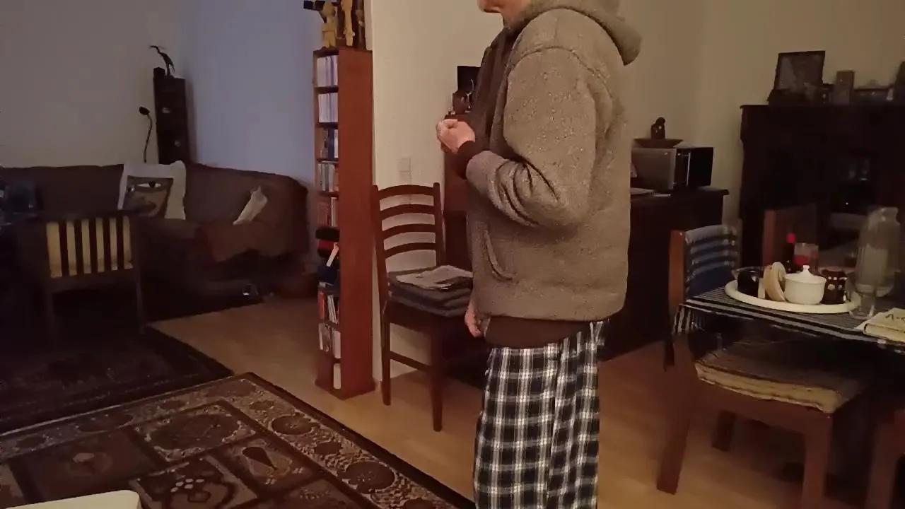 weed_whacker — Freechat on Cam4