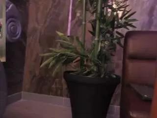 alahia-dangelo on CamSoda 