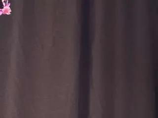 brittblakeway — massage my tits under my bra [33 tokens remaining]