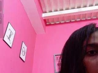 donnabeella on CamSoda 