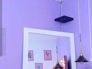 donnabeella on CamSoda 