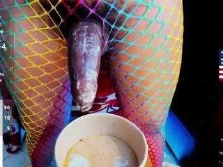 evelin-bittch666ts on CamSoda 