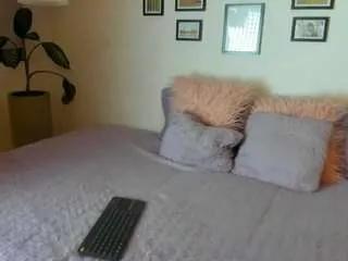 jenn-brownn on CamSoda 