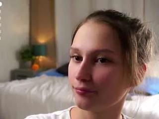 katrinabellman — Welcome every, My Goal: lick finger [44 tokens remaining]