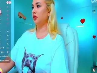 kinkyofficee on CamSoda 