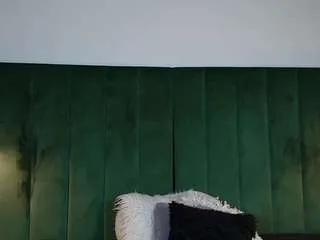 koral-brown — dance + oil [158 tokens remaining]