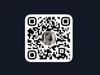 leacecchini — naughty hand in my skinny panties [111 tokens remaining]