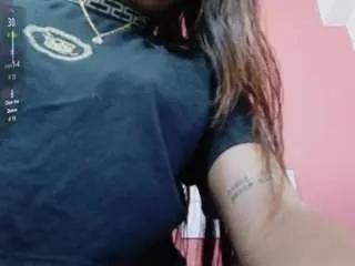 little-beillis on CamSoda 