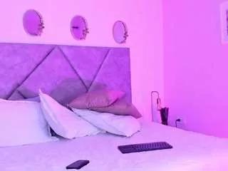 misspocahontass on CamSoda 