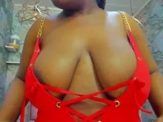 neffertiryebonny on CamSoda 