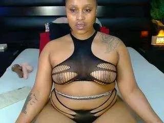 queennicky1 on CamSoda 