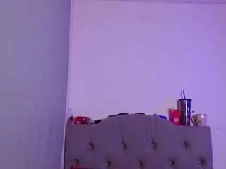 red-moon1 — FLIRTY SMILE AND WINK [Multi Goal]