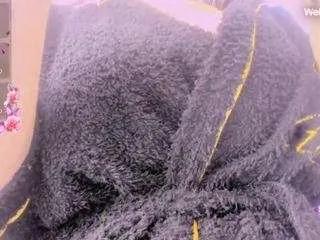 samanta-pink on CamSoda 