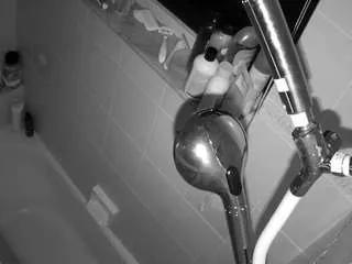 voyeurcam-charleys-bathroom — twerk in the shower [100 tokens remaining]