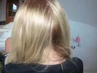 voyeurcam-julmodels-bed-3 — sgemma chat