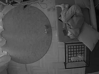 voyeurcam-julmodels-living-7 — chat