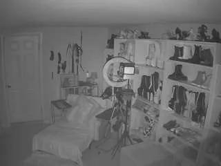 voyeurcam-missoliviablack-03 — sgemma chat