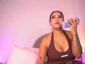 _alexaa_20 — GOAL: riding big toy in pussi [500 tokens remaining] Welcome to my room! #feet #latina #Raven haired #lovense #big ass