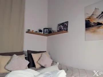 _golden_moon_ — Tip 60 tokens to roll the dice and win a prize!