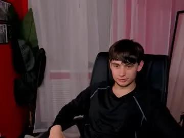 alejandro_ellias — GOAL: Hitting my abs 2 minutes [199 tokens remaining] Welcome to my room! #new #18 #young #beautiful  #muscle