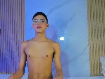 billy_jamees — GOAL: Show dick [80 tokens remaining] Welcome to my room! #femboy #18 #young #cum #twink