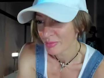 dorothy_meyer on Chaturbate 